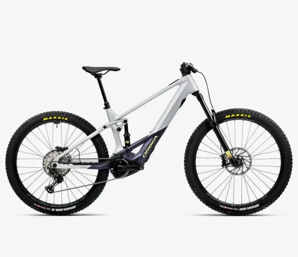 Bosch-Powered 2023 Orca WldM Full-Carbon E-MTB with High-Capacity Battery bosch powered 2023 orca wldm f 0 1750476053 - AROUNDTHECYCLE