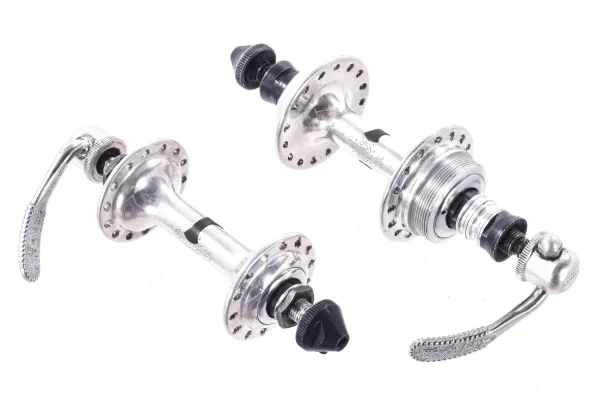 Campagnolo Record Vintage Hubs - Low Flange Silver Used campagnolo record vintage hubs 0 1750475852 - AROUNDTHECYCLE