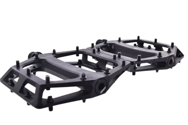 Used DMR Vault Brendog 1 Alloy Flat Mountain Pedals 9/16 used dmr vault brendog 1 alloy 0 1750476639 - AROUNDTHECYCLE