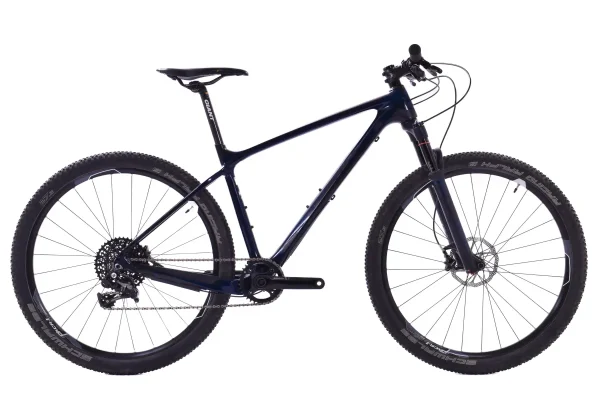 Used Giant XTC Advanced Carbon Hardtail MTB - 27.5" Medium used giant xtc advanced carbon 0 1750476149 - AROUNDTHECYCLE