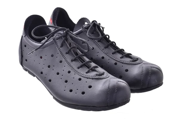 Vintage Vittoria Cycling Shoes SPD Compatible Men's EU43/US9 vintage vittoria cycling shoes 0 1750476268 - AROUNDTHECYCLE