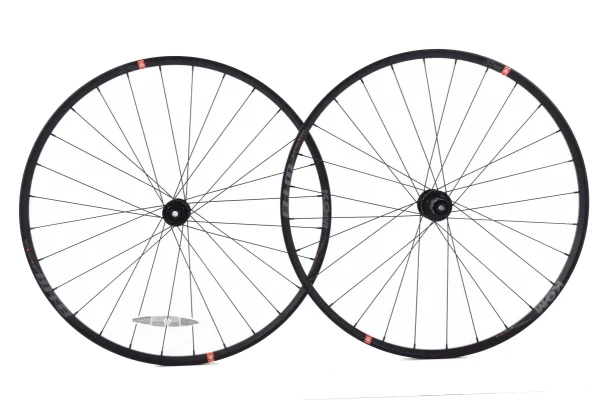 WTB KOM i21 Wheelset - 12mm Thru Axle Disc Road Wheels wtb kom i21 wheelset 12mm thru 0 1750476483 - AROUNDTHECYCLE